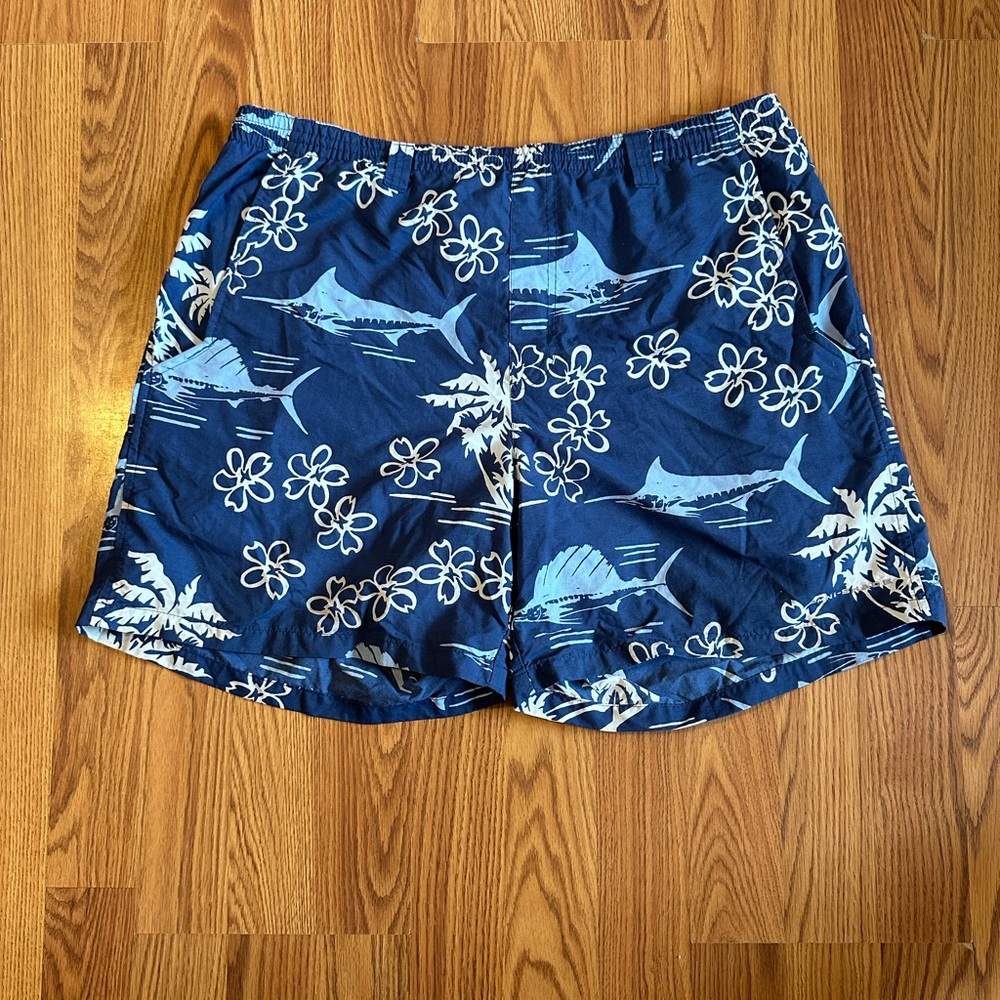 Columbia Men’s Medium Swim Trunks